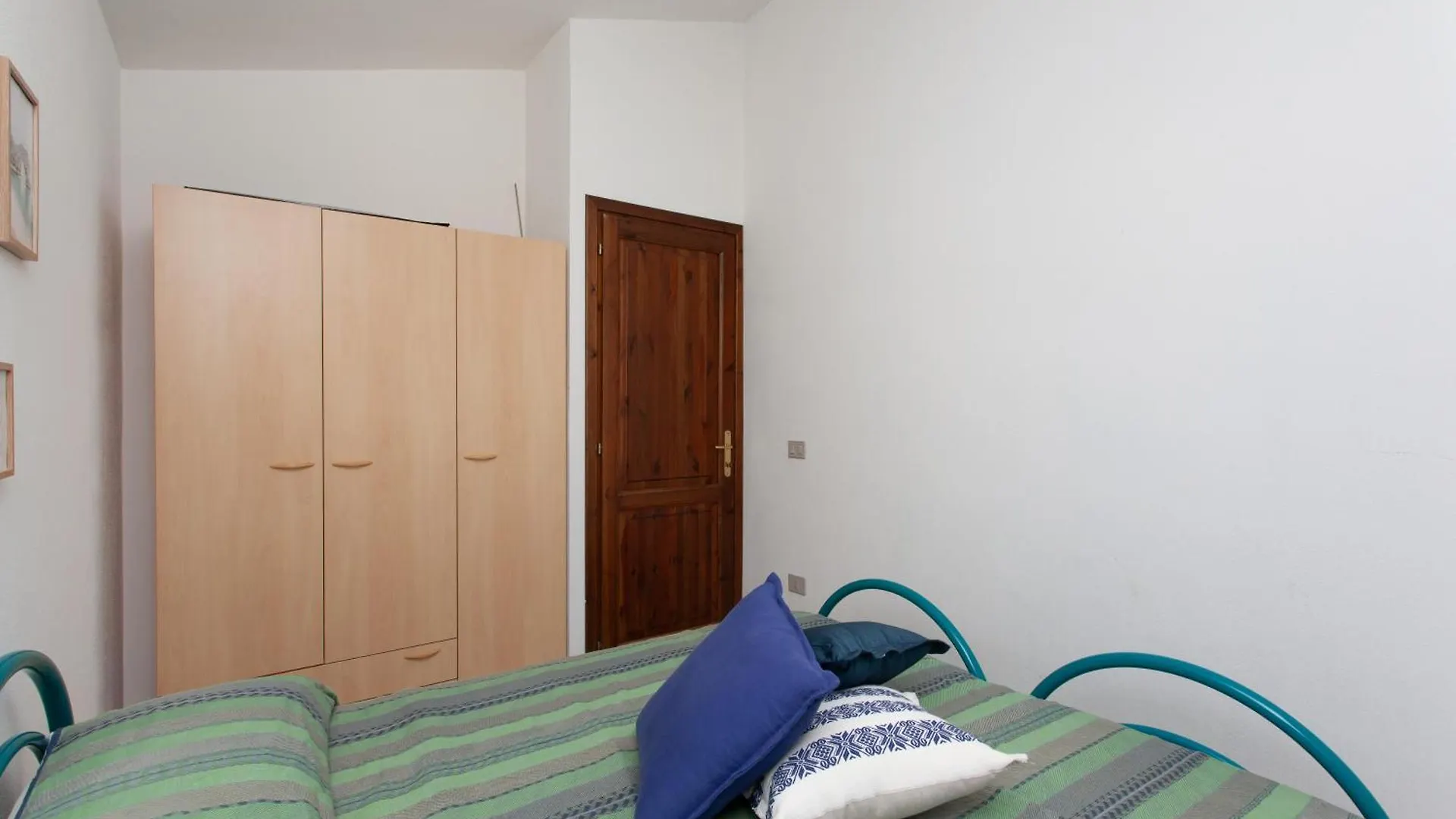 Villino Ponza Apartment San Teodoro